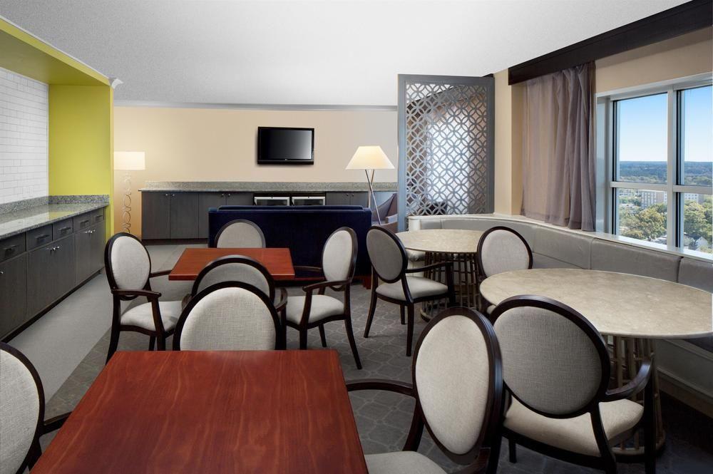 Sheraton Raleigh Hotel Екстер'єр фото