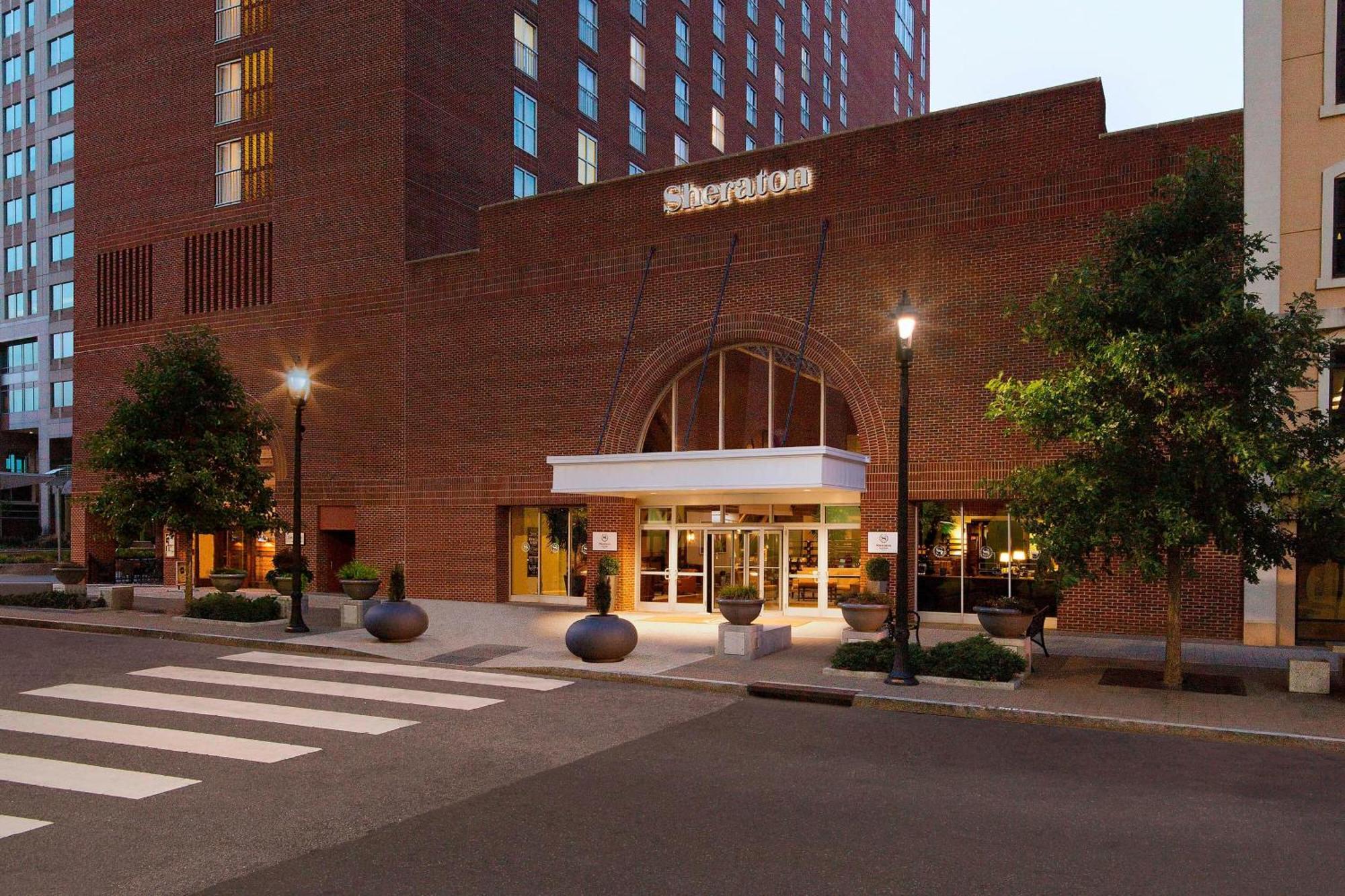 Sheraton Raleigh Hotel Екстер'єр фото