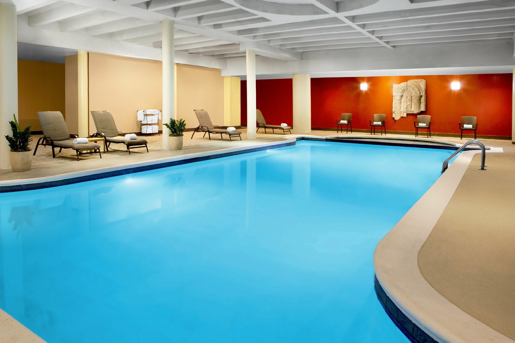Sheraton Raleigh Hotel Екстер'єр фото